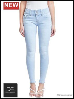 Mid-Rise Wannabettabutt 3-Button Skinny Jeans Recycled Fibers